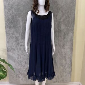 Jessica Howard Evening Dress Women's 16 Navy illusion neckline modest Beaded